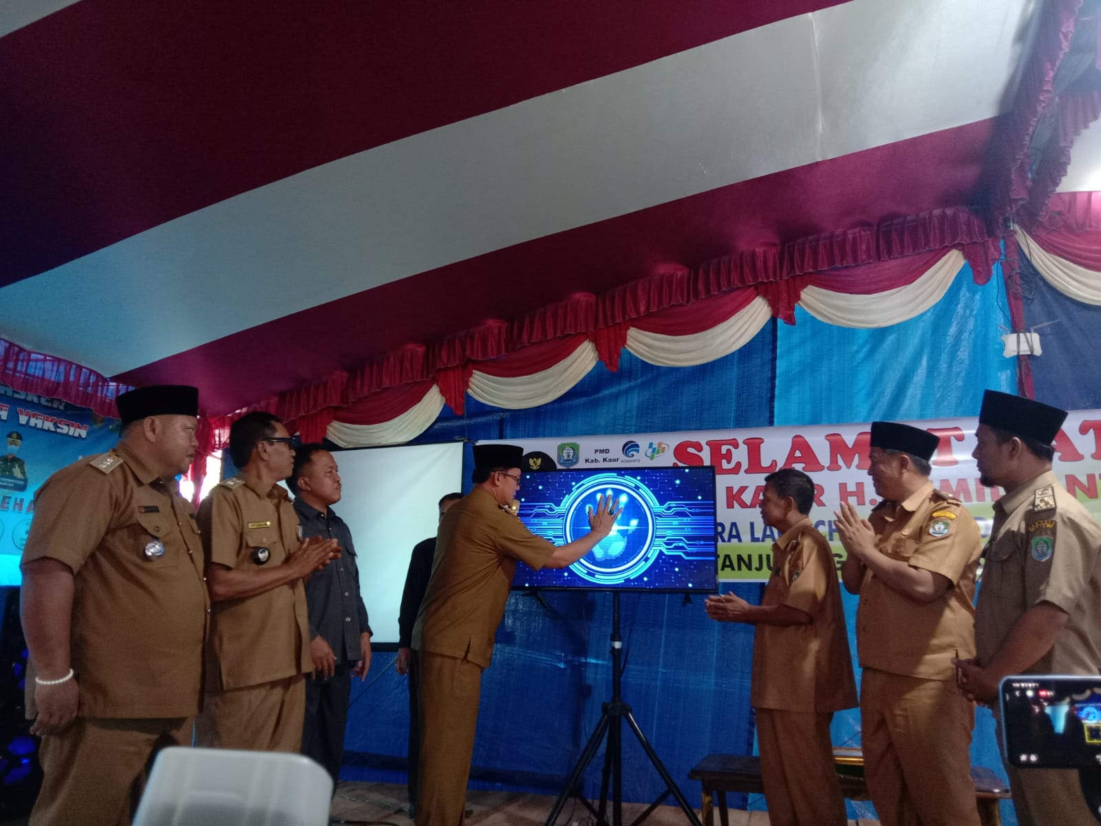 Bupati Kaur Launching Desa Digital Dan Desa Cantik