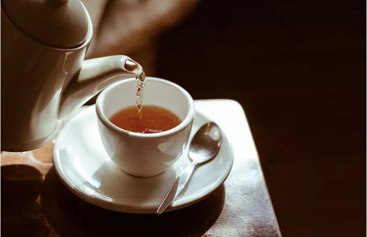 Manakah yang Lebih Baik Diminum Dipagi Hari Kopi Atau Teh? Ini Jawabannya!