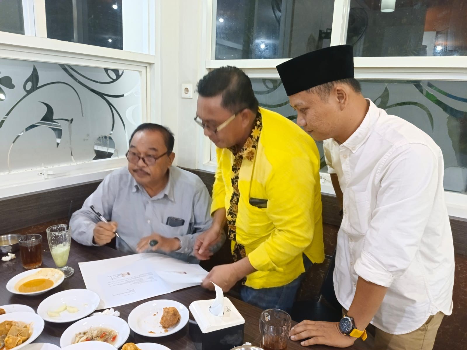 BREAKING NEWS: Mantan Bupati Bengkulu Selatan, Mundur Dari Ketua DPD II Golkar 