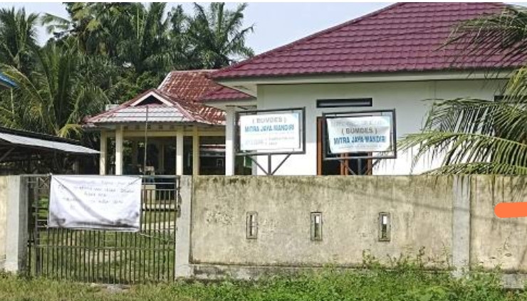 Pihak Keluarga Kades Dusun Baru Bantah Akan PTUN-kan SK Pemberhentian Sementara Kades