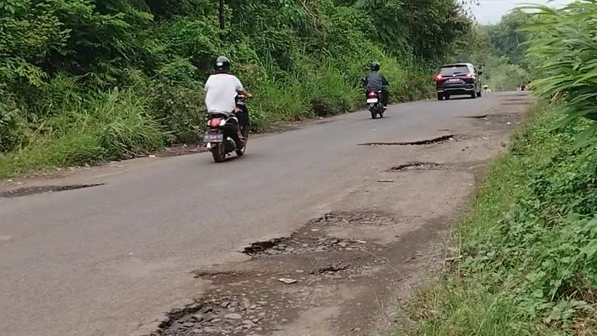 Truk Batu Bara Over Tonase Masih Marak, Pemprov Bengkulu Mulai Lakukan Pendataan dan Penertiban