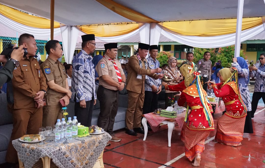 Peringati HUT ke-18 SMKN 9 Kota Bengkulu, Plt Gubernur Rosjonsyah Pesankan Ini 