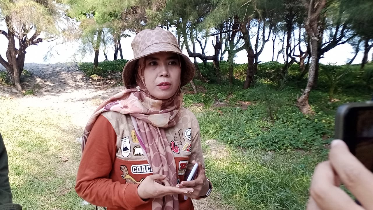 Aksi Bersih Pantai Panjang, Pemkot Pastikan 10.000 Pohon Kelapa Program Gempala Terawat