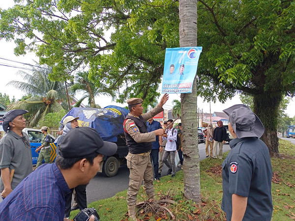 Bawaslu Copot APS Melanggar di Jalan Poros hingga Zona Hijau 