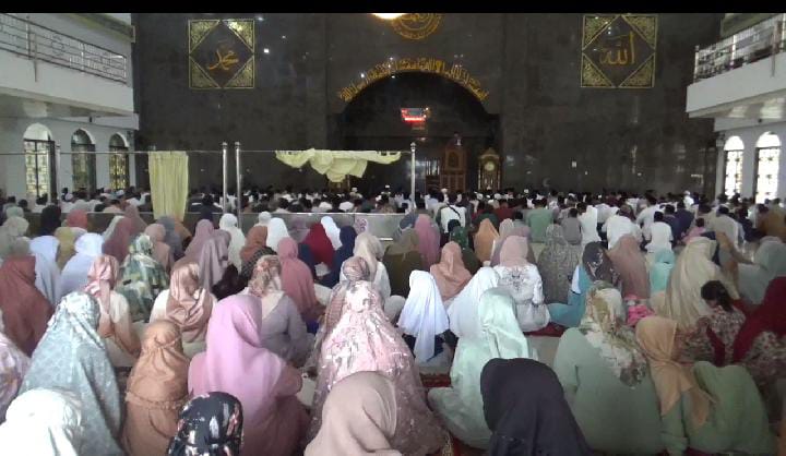 Salat Idul Fitri di Masjid Al Kahfi Kaur, Bupati: Jaga Nilai Ramadan yang Baru Dilalui