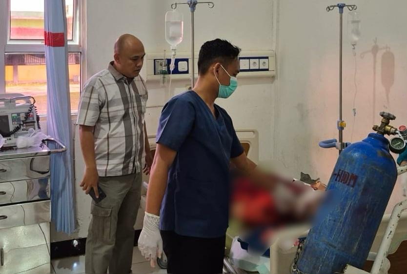 Pedagang Bubuk Kopi Dibacok Saat Buka Lapak di Pekan Masat, Kepala Terluka dan Jari Putus