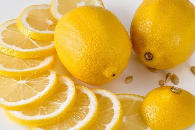 Berikut 9 Manfaat Luar Biasa Lemon untuk Kesehatan, Salah Satunya Bisa Mencegah Sakit Jantung dan Diabetes