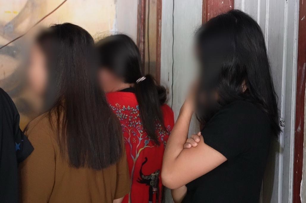 Gerebek Kamar Kost di Bengkulu, Satpol PP Temukan Mahasiswa 'Ngamar' dan 6 PSK MiChat