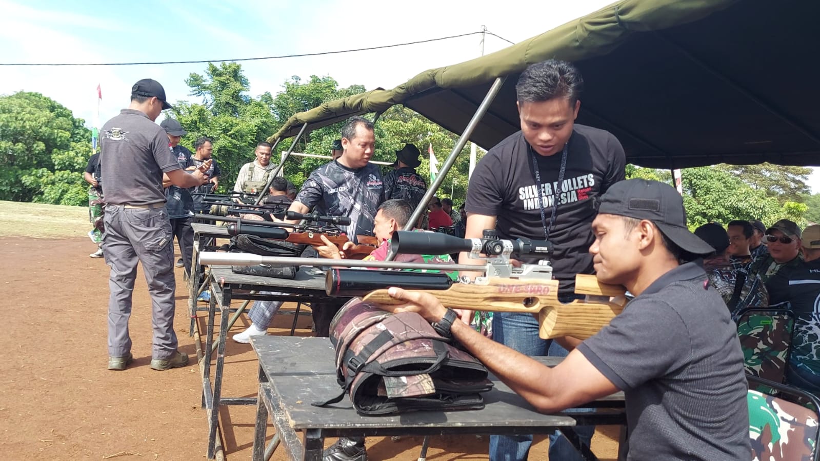 Denzipur 14 dan Club Satria Gelar Lomba Menembak Senapan Angin 