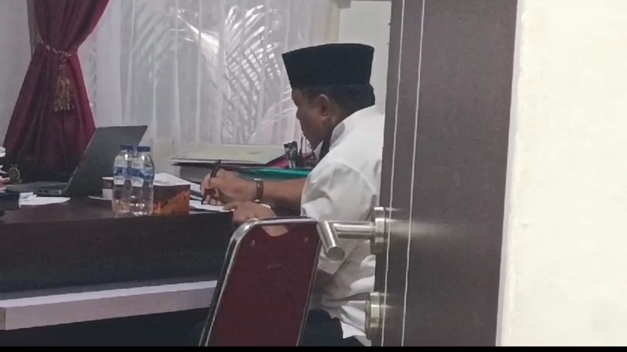 Dugaan Kebocoran PAD Mega Mall, Mantan Walikota dan Pejabat Pemkot Bengkulu Diperiksa Jaksa