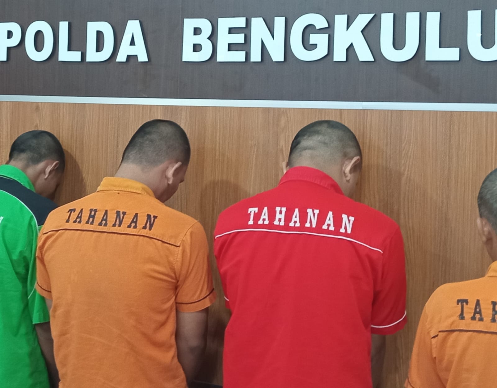 Dua Karyawan Swasta di Bengkulu Nyambi Jual Ganja Ditangkap
