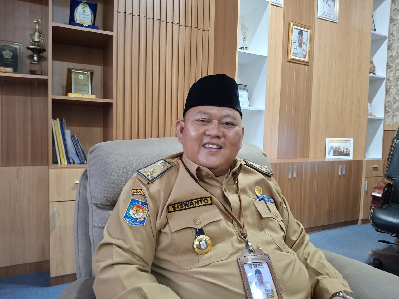Kelanjutan Progam Beasiswa Perangkat Desa 2025, Tunggu Keputusan Gubernur Terpilih