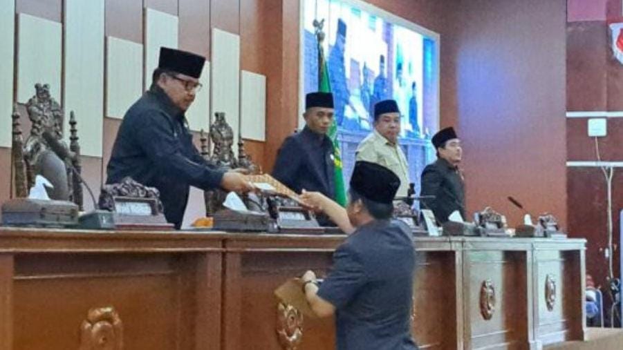 DPRD Kota Bengkulu Gelar Paripurna Pandangan Umum Fraksi Terhadap LKPJ Walikota tahun 2022