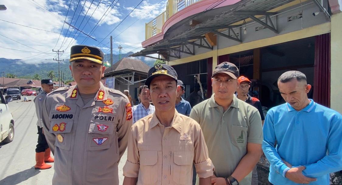 Wabup Lebong Tinjau Lokasi Banjir, OPD Diminta Siapkan Logistik dan Dapur Umum