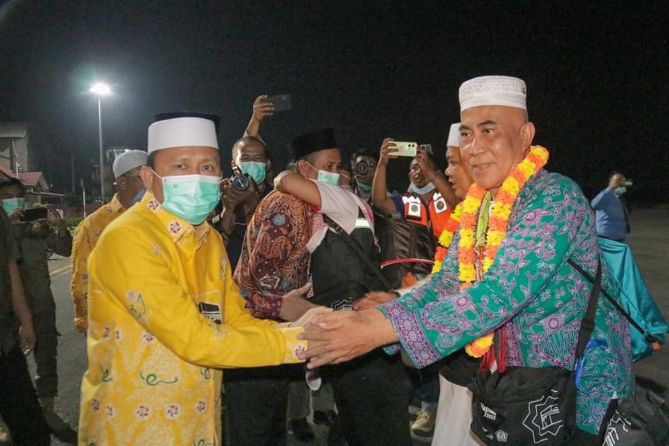 Alhamdulillah, Jemaah Haji 2023 Kloter Pertama Tiba di Bengkulu