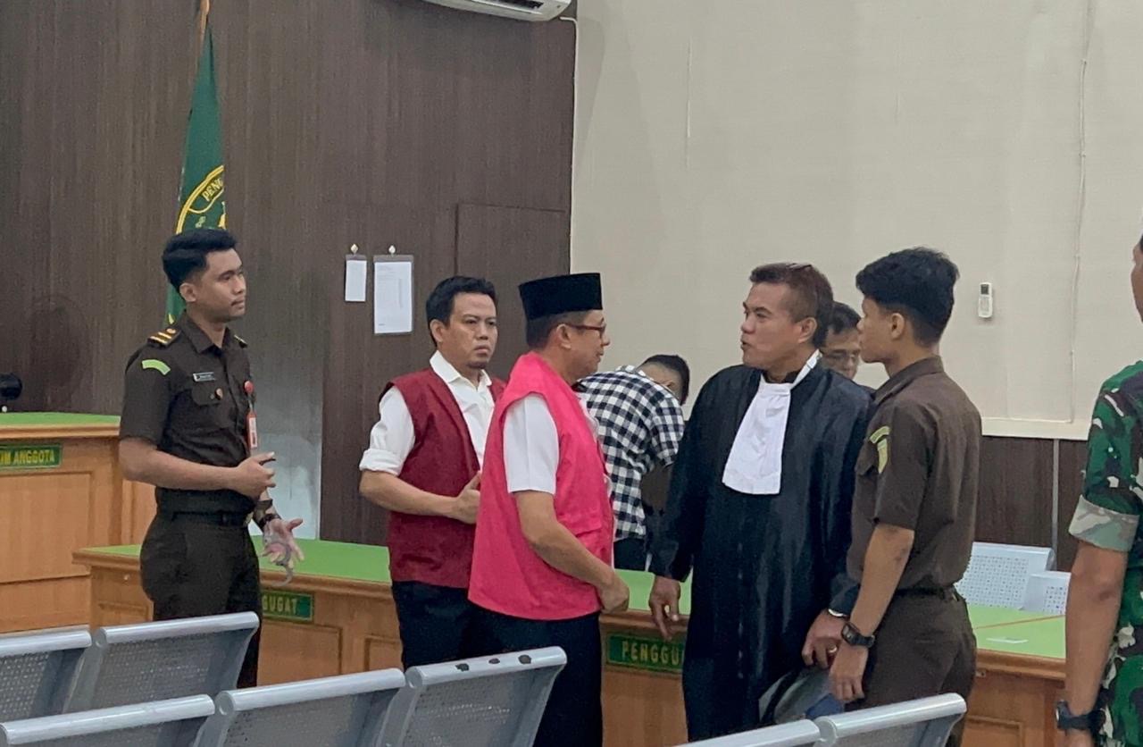 Skandal Kios Pasar Panorama: Anggota DPRD Divonis 5 Tahun, Eks Kadisperindag 40 Bulan Penjara