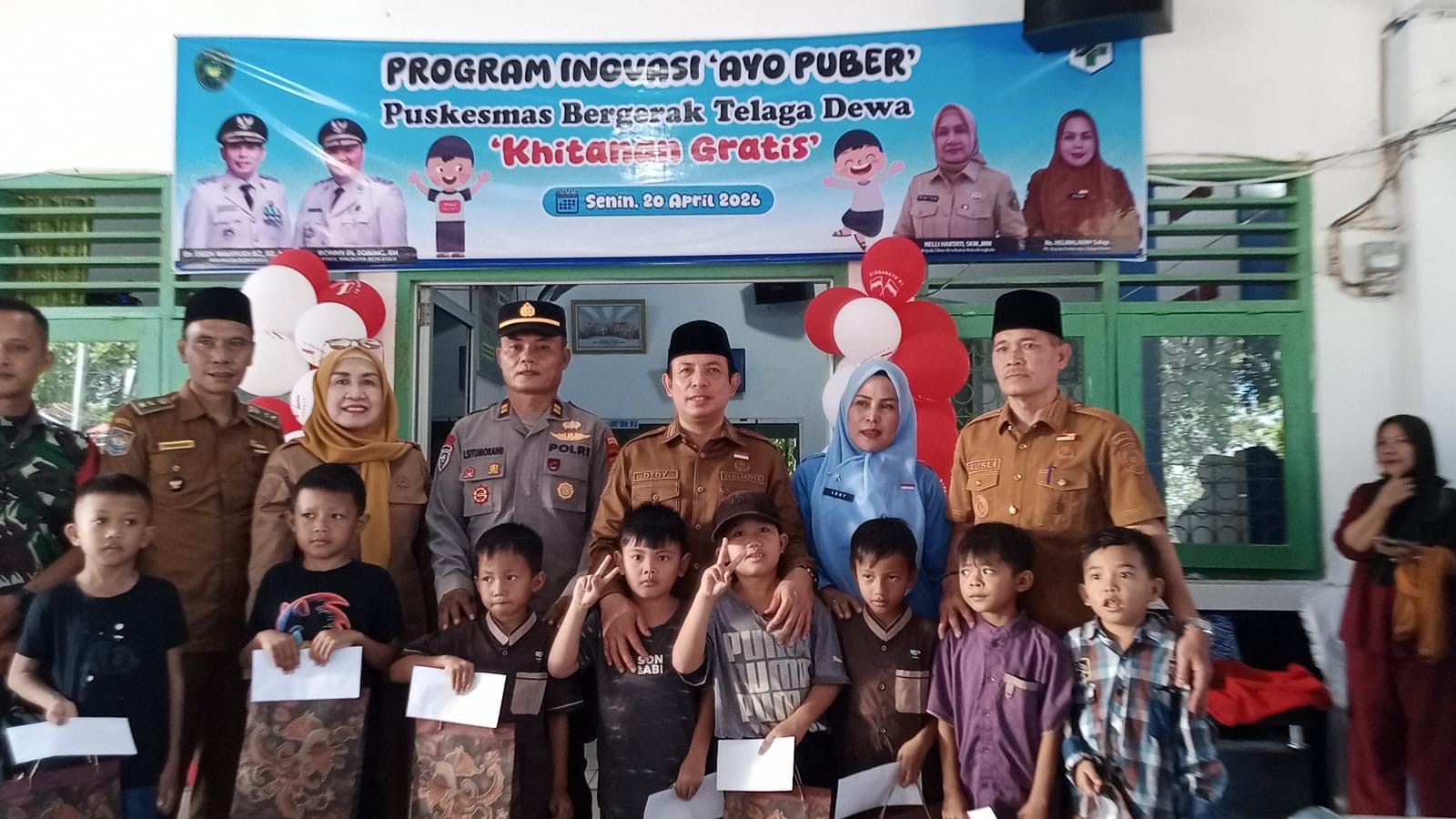 Hadirkan Khitan Massal Gratis, Walikota Apresiasi Inovasi 'Ayo Puber' Puskesmas Telaga Dewa