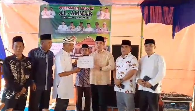 Edwar Samsi Hadiri Peresmian Masjid Al Amar Kepahiang, Turut Salurkan Bantuan Pembangunan