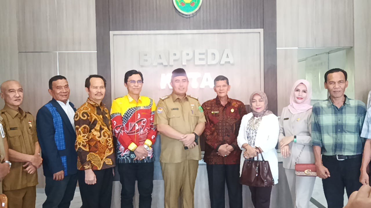 Komisi II DPRD Kota Bengkulu Kunjungi Bappeda, Bahas Rencana Pembangunan di 2025