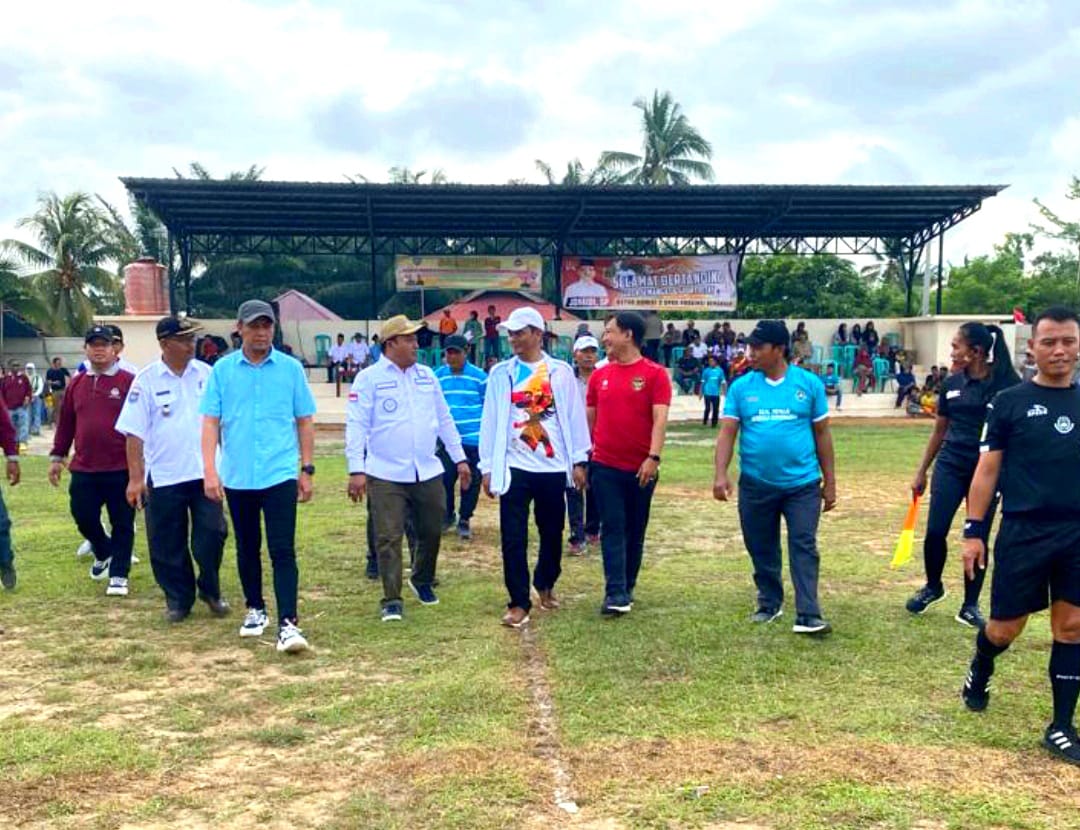 Gelar Turnamen Sepak Bola, Jonaidi SP Perkenalkan Stadion Mini Pertama di Seluma