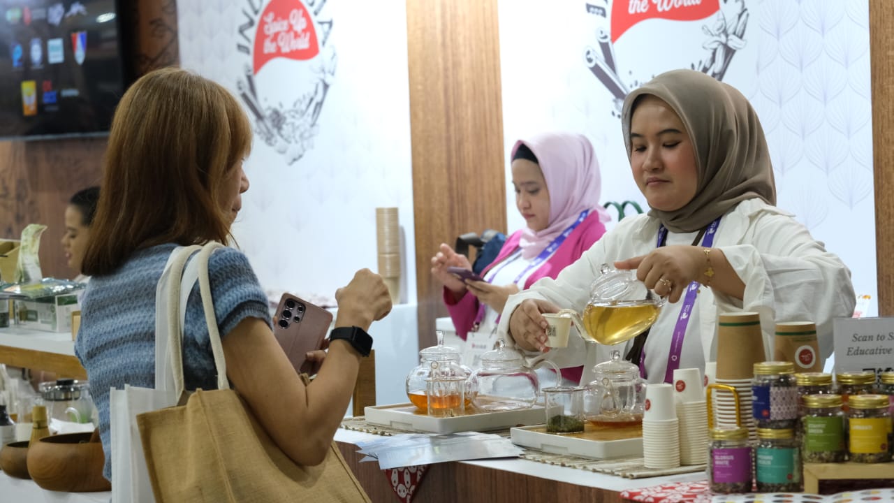 Terus Tumbuh dan Naik Kelas Karena BRI, UMKM Teh Asal Bogor Sukses Tembus Rantai Pasok Global