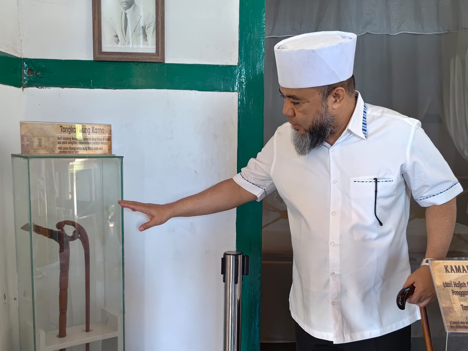Jangan Salah Pahami Ajakan Salat Taubat Gubernur Helmi Hasan: Solusi Bumi dan Langit Berjalan Iringan