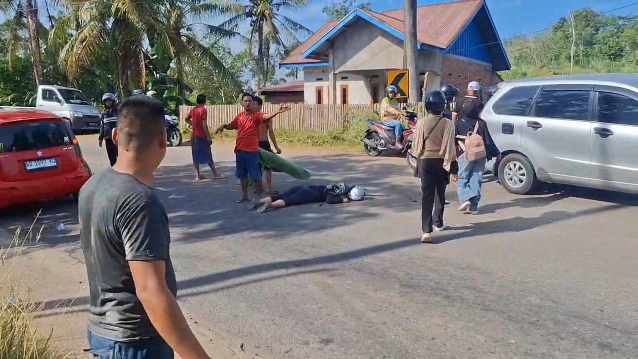 Gagal Salip Fuso di Tikungan Bengkulu Tengah, Mahasiswi Asal Kepahiang Meninggal di Tempat