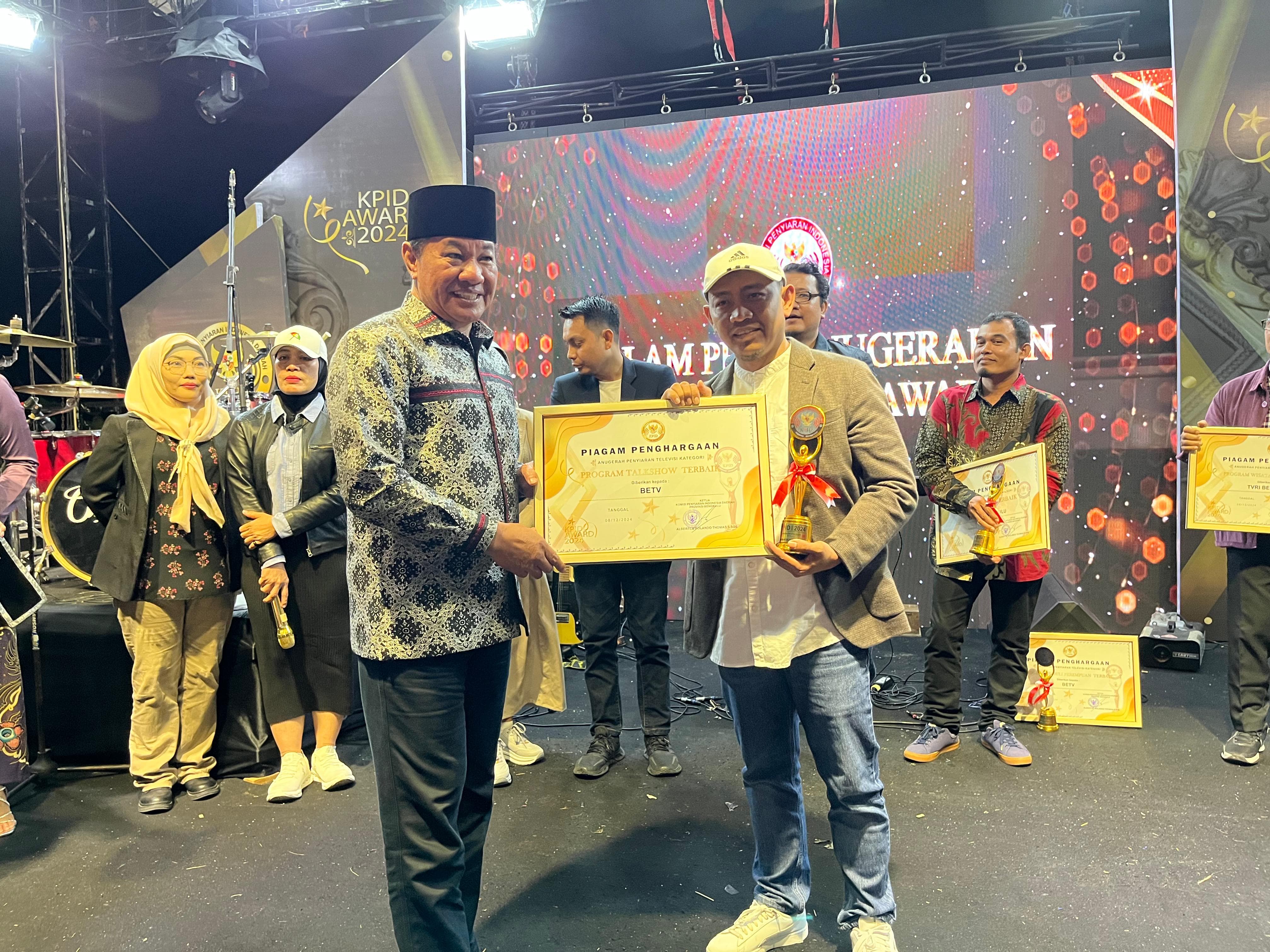 BETV Raih 2 Penghargaan di KPID Award Bengkulu 2024