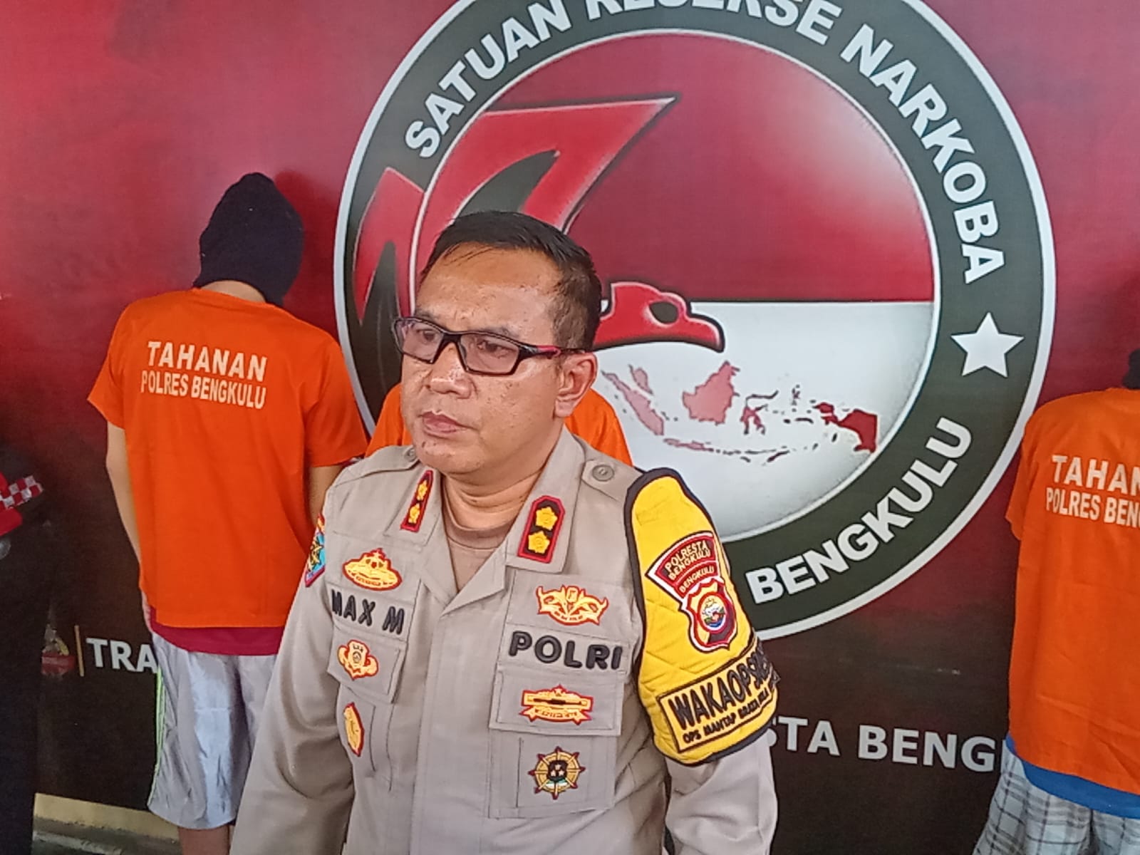 Jukir Tetap Pungut Biaya Parkir di Gerai Alfamart Bakal Ditindak Tegas, Polisi: Itu Pungli