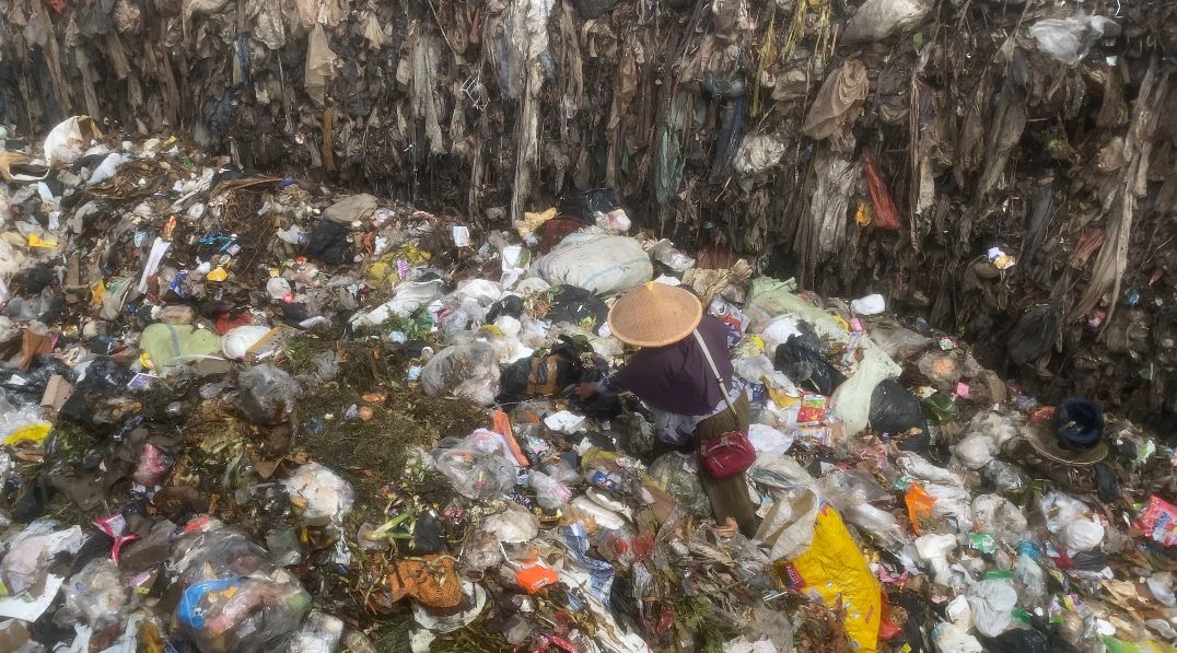 Tinggalkan Metode Lama, DLHK Bengkulu Selatan Targetkan TPA Kayu Arau Jadi Landfill Standar Nasional