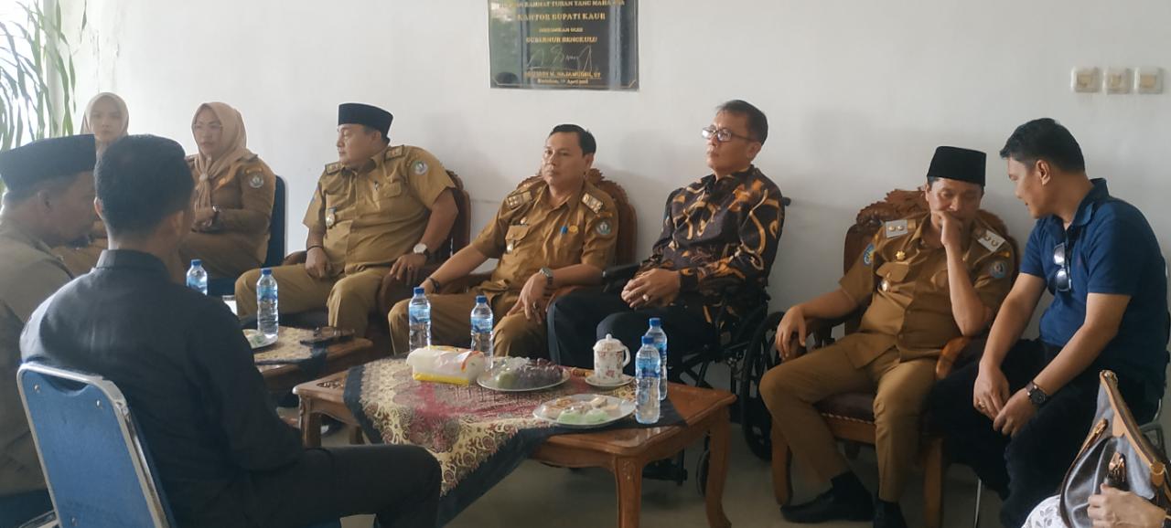 Datangi Kantor Bupati Kaur, Lismidianto: Sekedar Melepas Rindu, Lama Tak Jumpa