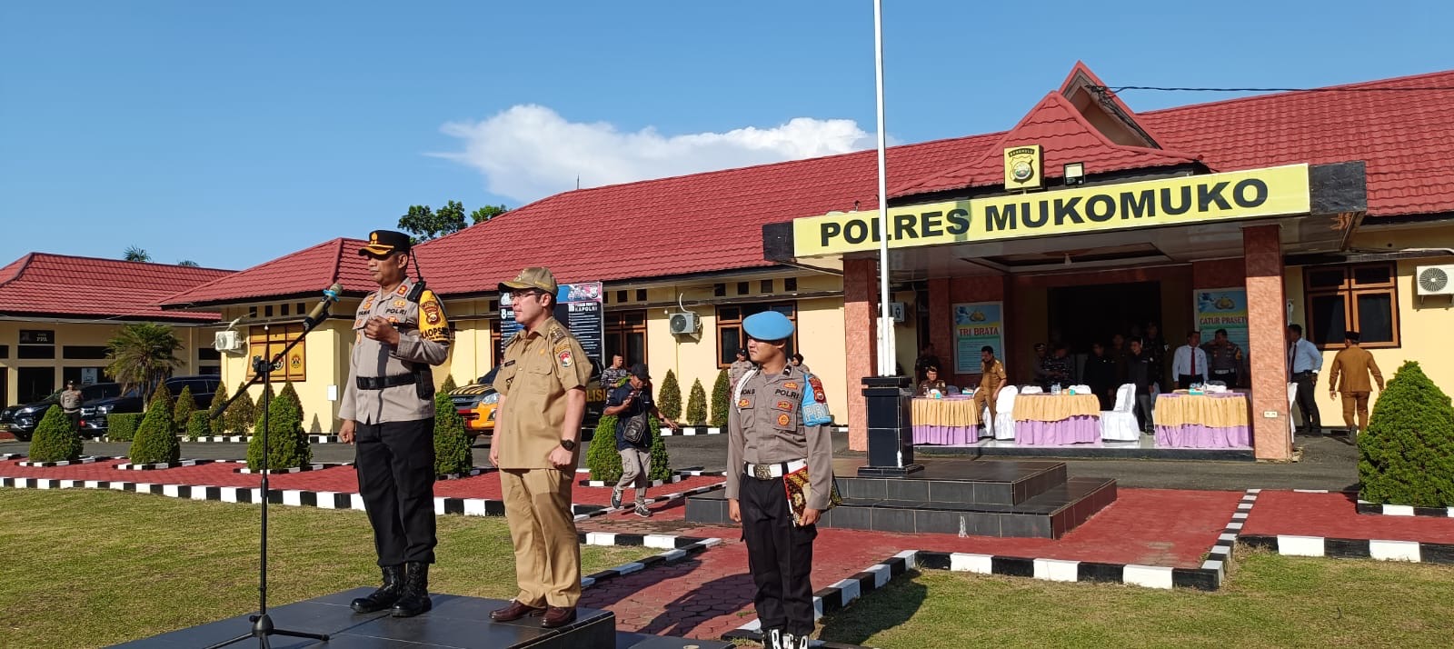 Kapolres Lepas Ratusan Personel, Siap Amankan 585 TPS se-Kabupaten Mukomuko