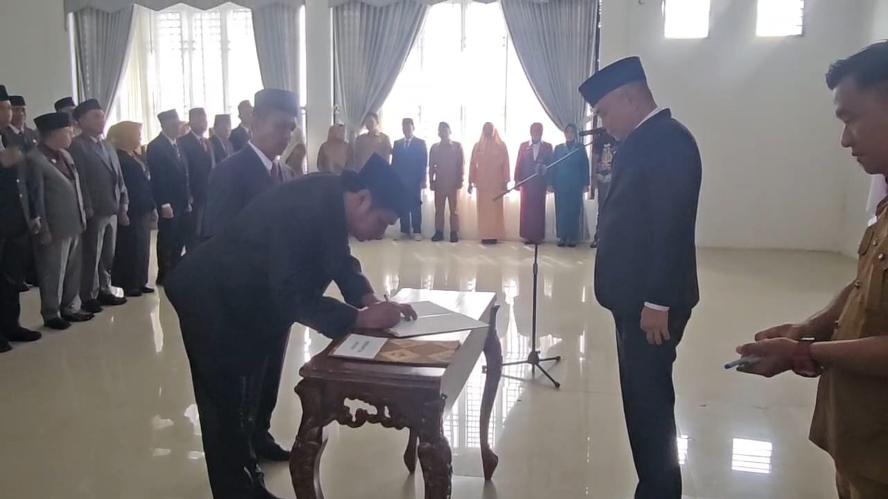 21 Pejabat Eselon II Pemkab Bengkulu Tengah Dirotasi dan Mutasi, Ini Daftar Lengkapnya