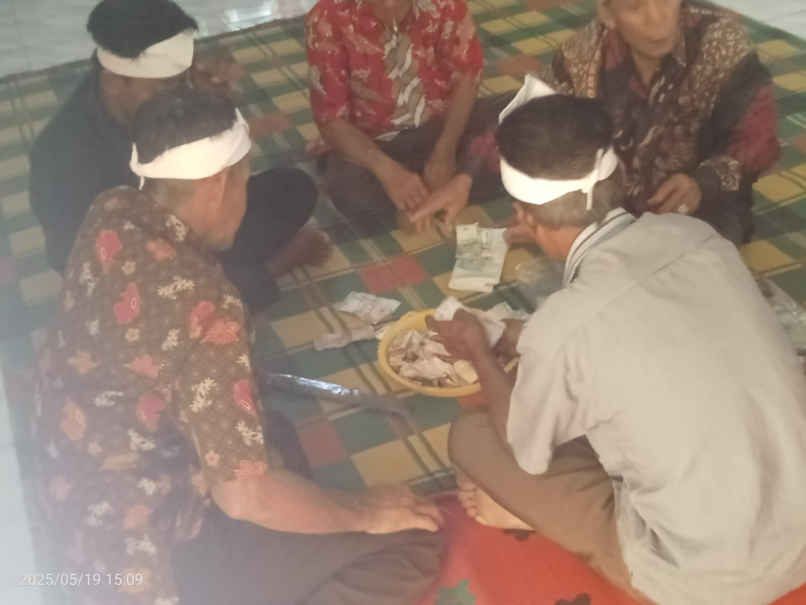 Berlatar Pendatang, Kades Banjarsari Dikukuhkan Jadi Anggota Suku Asli Enggano
