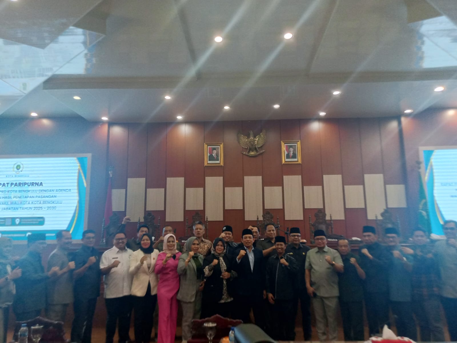 DPRD Kota Bengkulu Gelar Paripurna Penetapan Dedy-Ronny