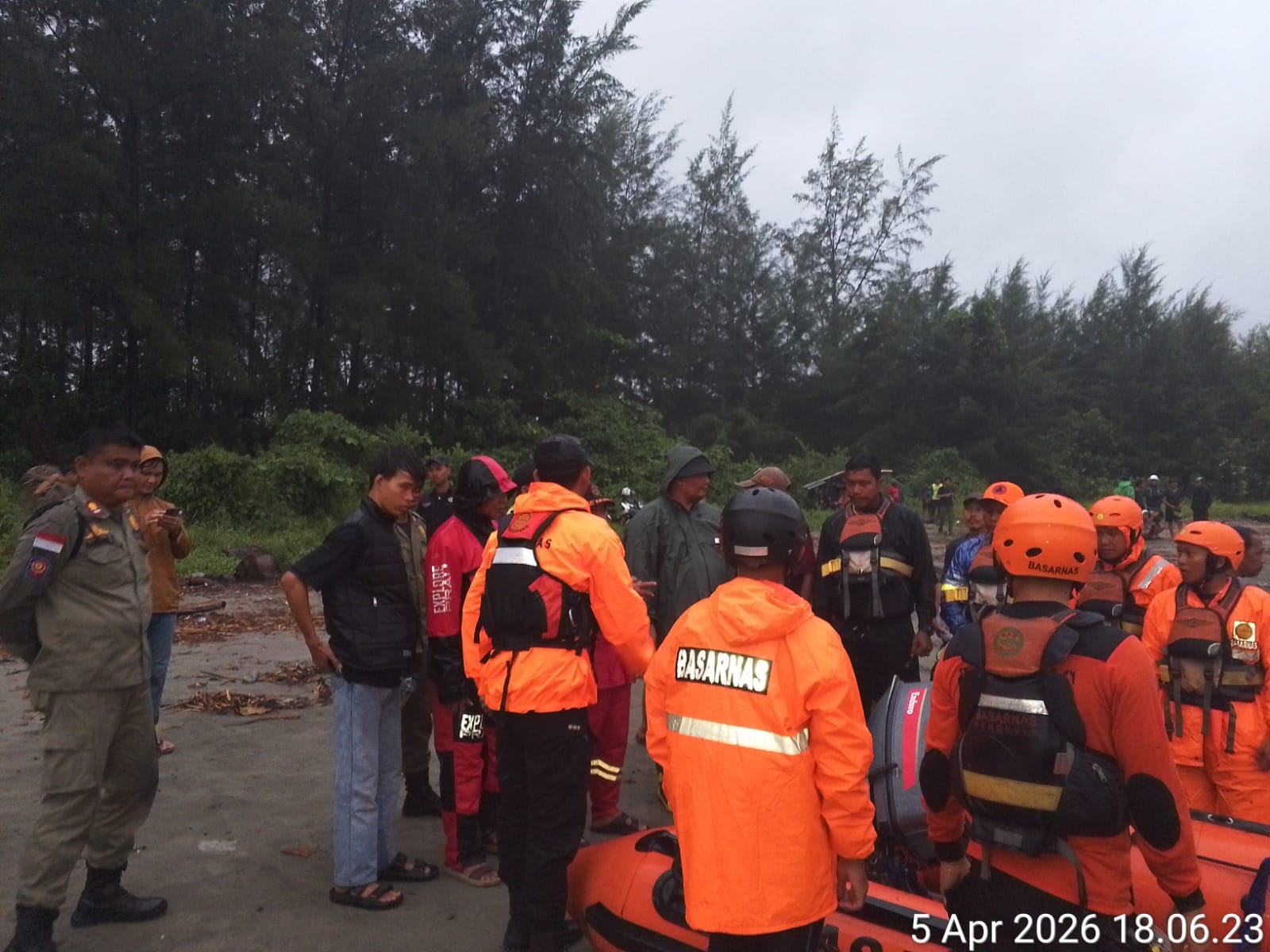 Operasi SAR Nelayan Hilang di Pasir Putih Berlanjut, Tim Gabungan Perluas Radius Pencarian