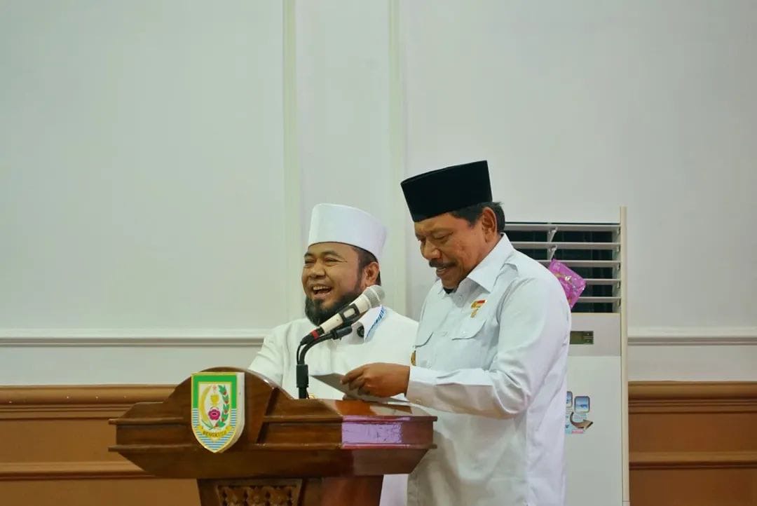 Gubernur Helmi Hasan Akan Turunkan Pajak BBM Jadi 5 Persen 