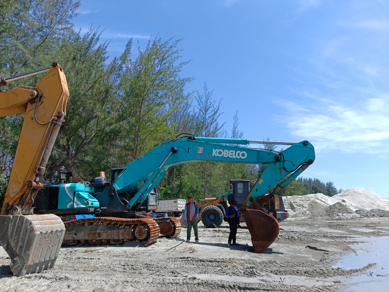 Pengerukan Alur Pelabuhan Pulau Baai Dihentikan, Alasannya Kehabisan BBM