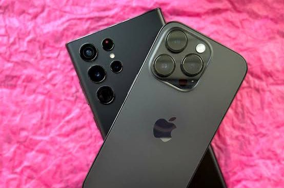 Perbandingan Kamera iPhone 14 dan Samsung Galaxy S22 Ultra, Benarkah Apple Kalah Telak? Cek Spesifikasinya