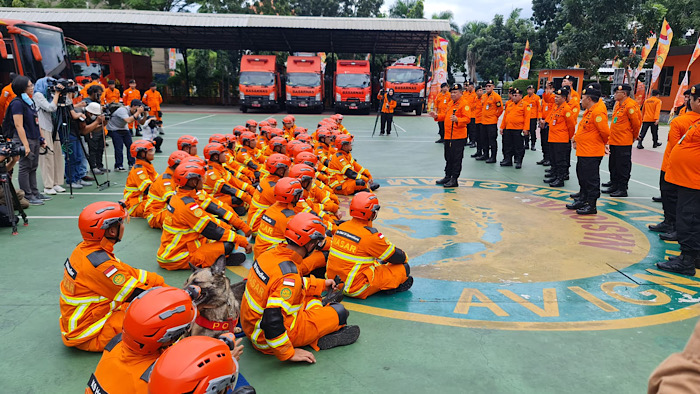 Bantu Cari Korban Gempa, Basarnas Lepas Tim INASAR ke Turki 