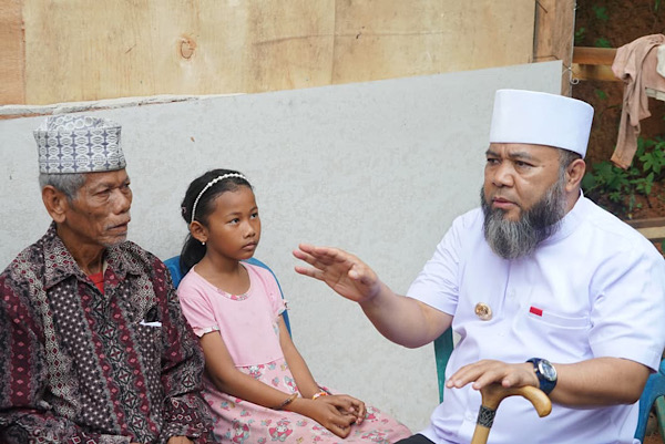 Kisah Haru Sinto Wiryo, Warga Maje Penerima Bantuan RTLH dari Gubernur Helmi Hasan