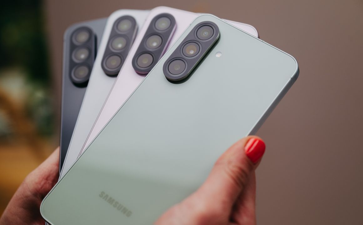 Dari Samsung hingga Infinix, Cek Daftar Merek HP Terlaris Terbaru yang Perlu Diketahui