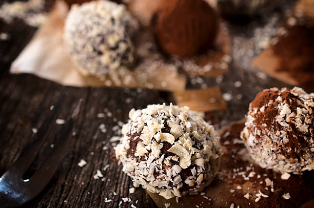 Resep Bola-Bola Regal Cokelat, Kue Lebaran Praktis dengan Rasa Lumer di Mulut