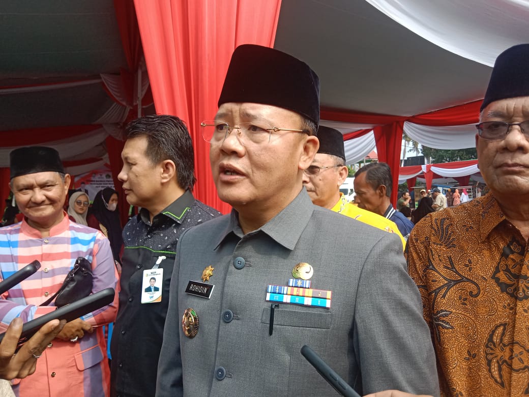 Gubernur Rohidin Sebut Masih Banyak Lansia dan Janda Miskin di Kota Bengkulu yang Belum Terurus