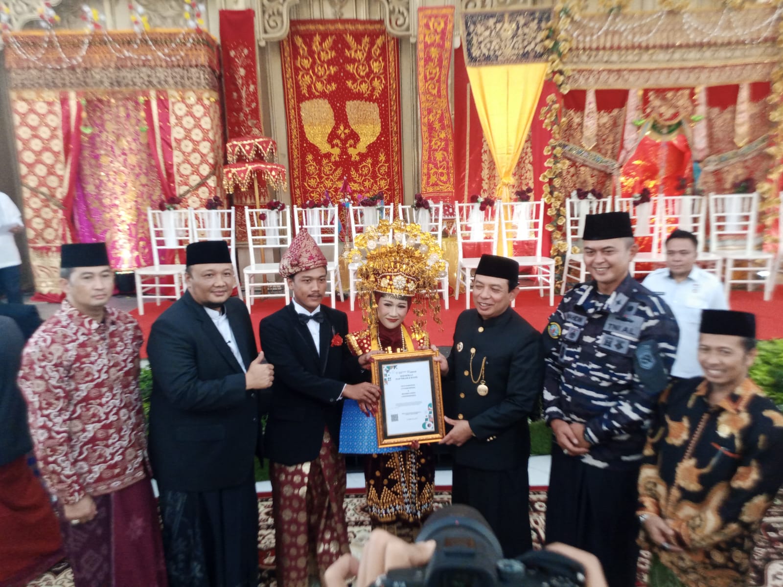Program Nikah Balai, 10 Pasang Pengantin Berbahagia