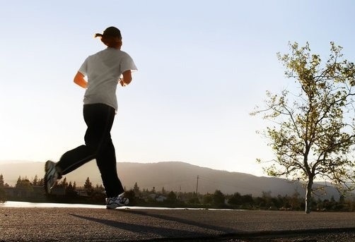 Sudah Tahu? Inilah 5 Manfaat Olahraga Lari Pagi untuk Tubuh, Ternyata Bisa Meningkatkan Kualitas Tidur
