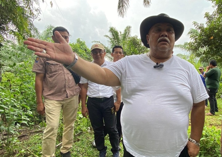 Bupati Bengkulu Selatan Tinjau Pengerjaan Irigasi dan Jembatan di Dusun Ganjuah