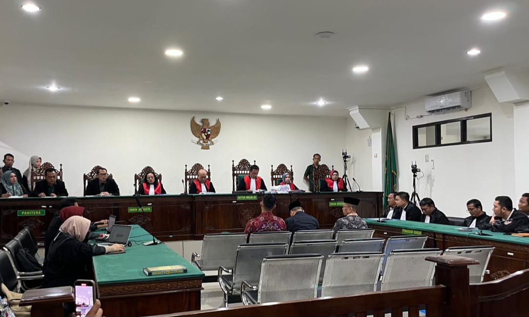 Rohidin Cs Sepakat Tidak Ajukan Banding