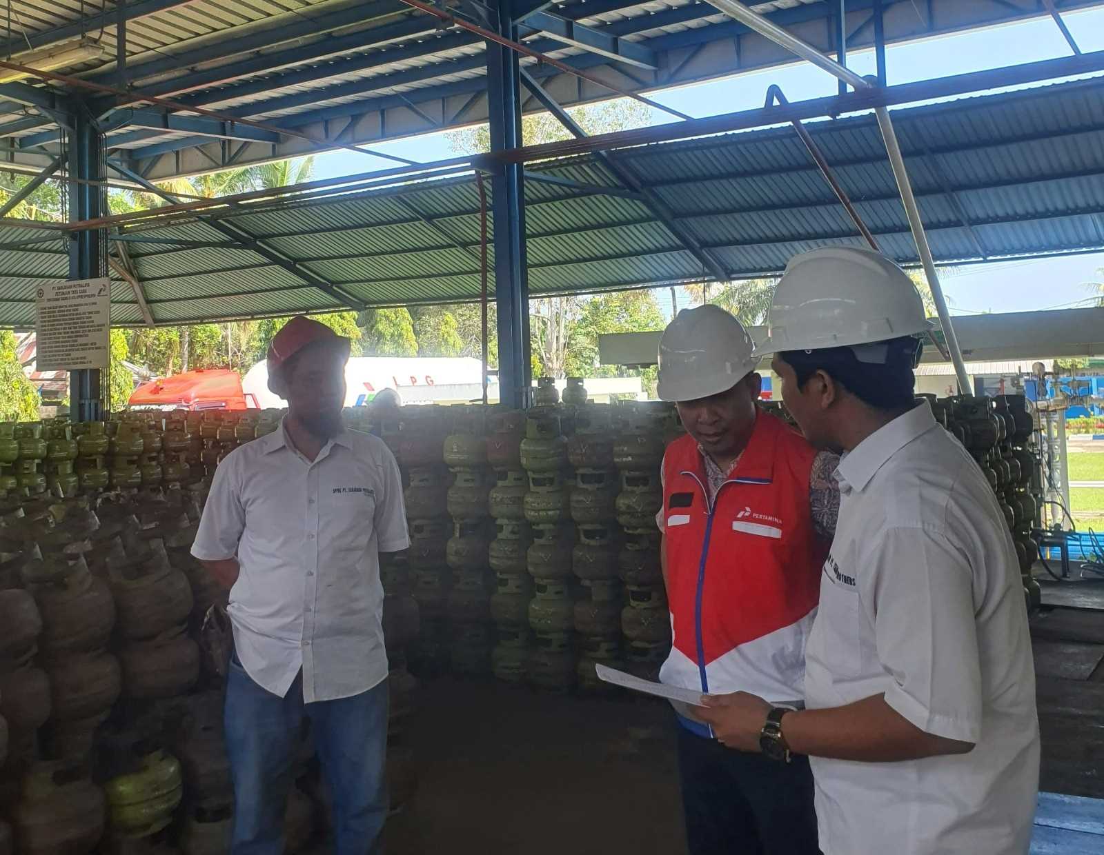 Pastikan Takaran LPG 3 Kg Sesuai, Pertamina Patra Niaga Sumbagsel Inspeksi Agen SPBE di Bengkulu 