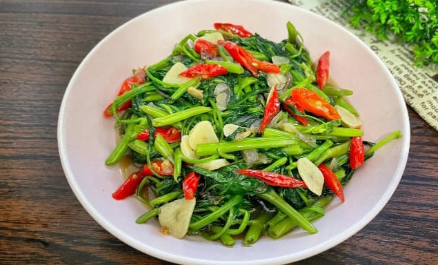 Tips Mengelola hingga Resep Membuat Kangkung yang Perlu Kamu Ketahui